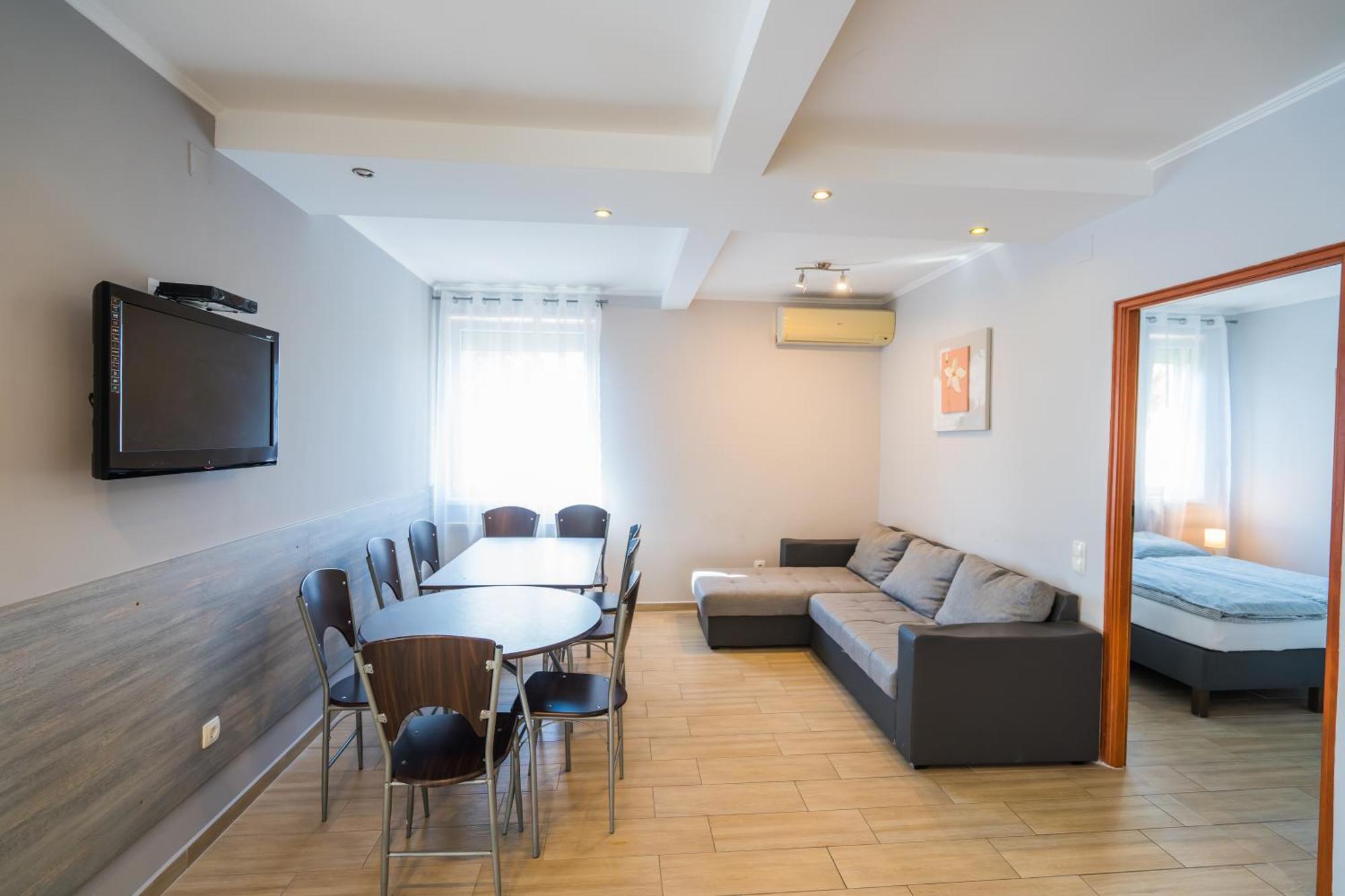 Riviera Apartmanhaz ชิโอฟก ภายนอก รูปภาพ
