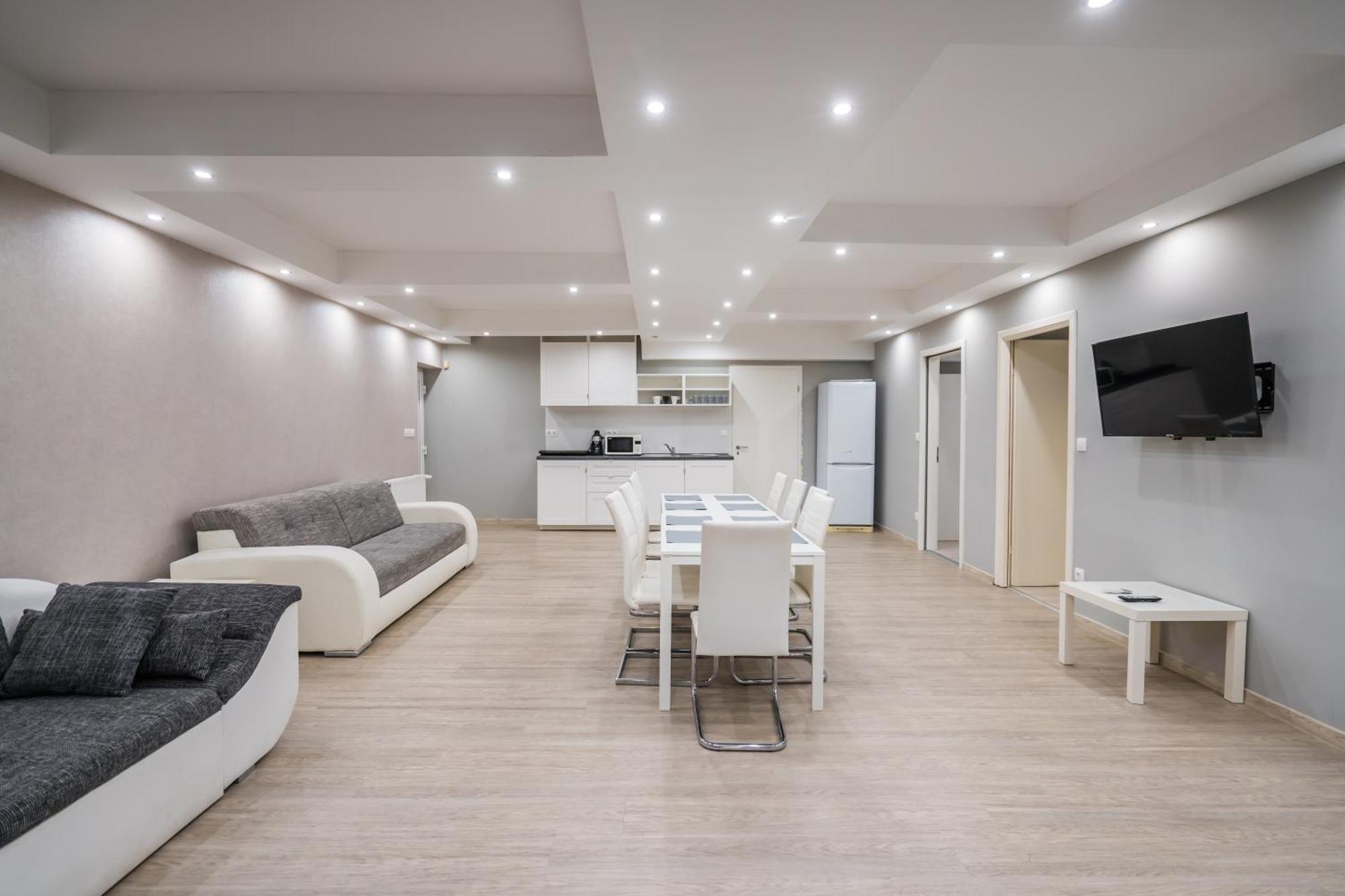 Riviera Apartmanhaz ชิโอฟก ภายนอก รูปภาพ
