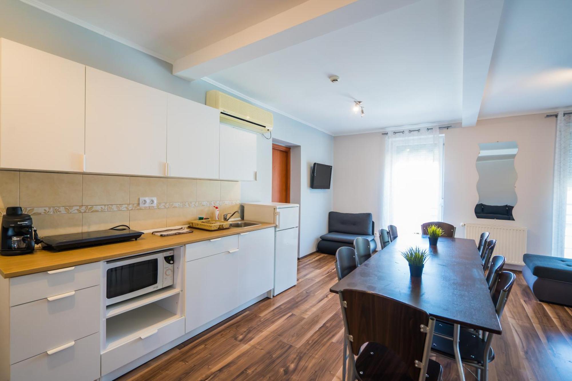Riviera Apartmanhaz ชิโอฟก ภายนอก รูปภาพ