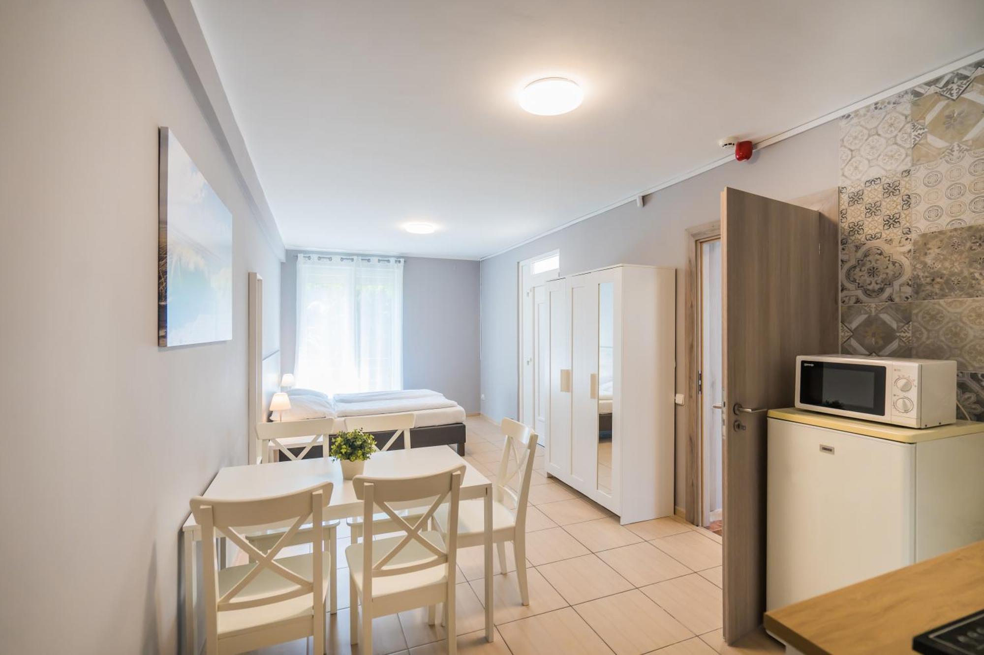 Riviera Apartmanhaz ชิโอฟก ภายนอก รูปภาพ