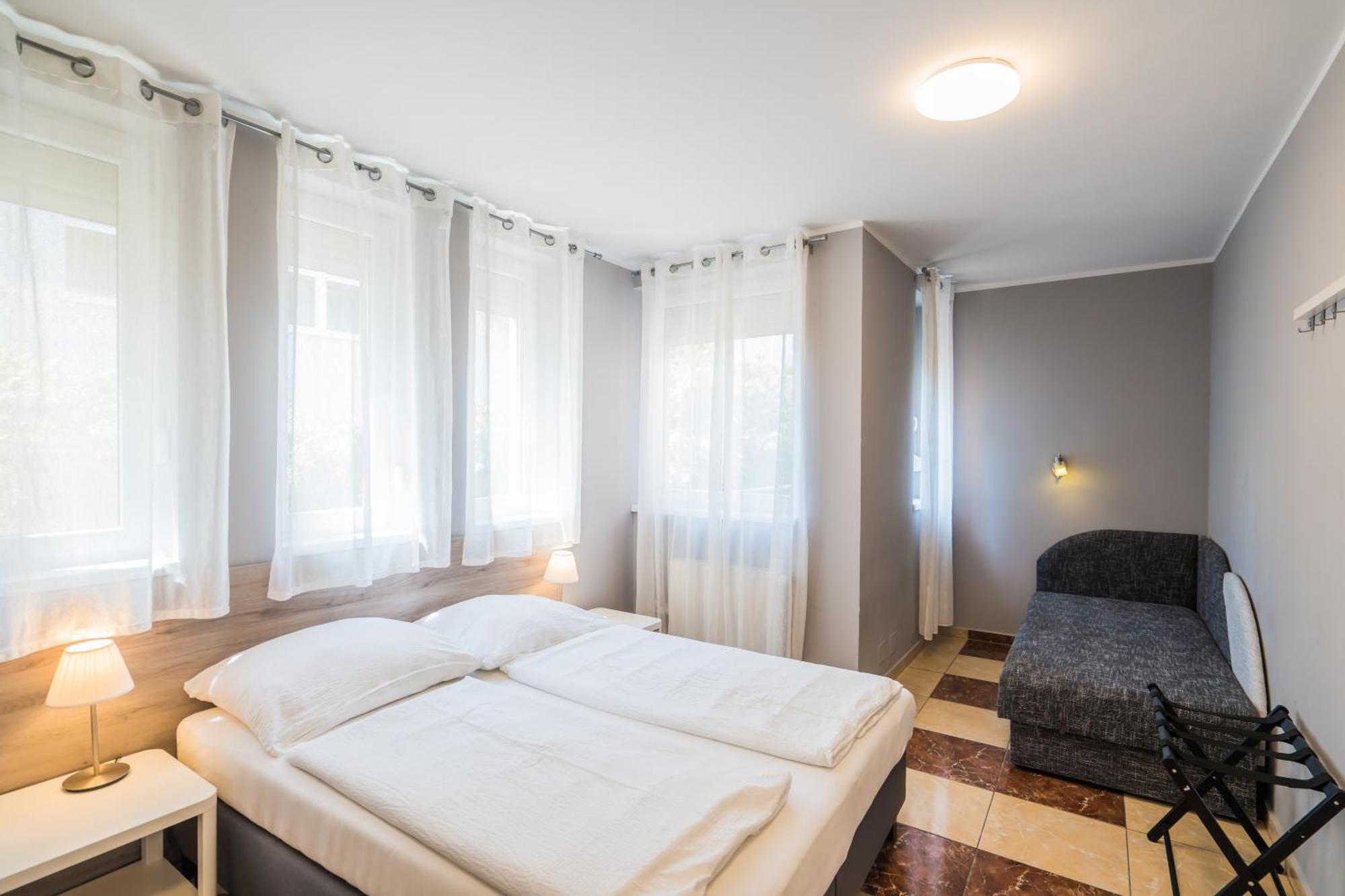 Riviera Apartmanhaz ชิโอฟก ภายนอก รูปภาพ